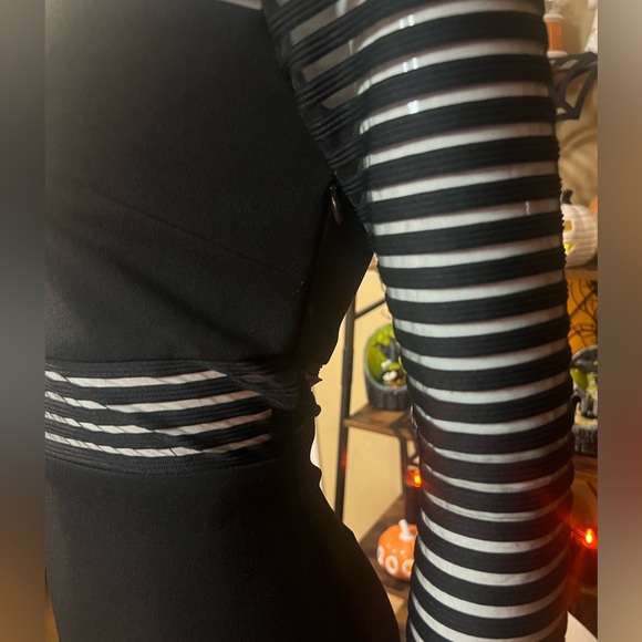 NWOT Lulu’s Women’s Black Bodycon Dress SZ XS 🖤 - Picture 10 of 12